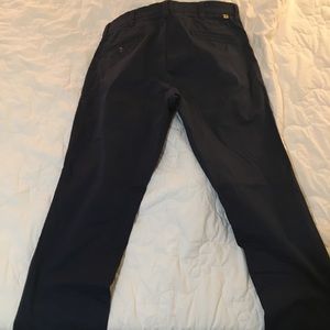 Duck Head Gold School Chino 33/32 in Navy EUC